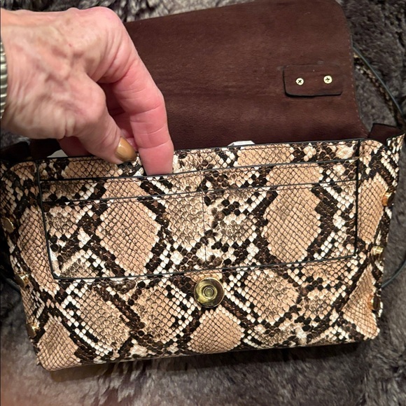 Steve Madden Stylish Snake Print Women's Bag - Picture 9 of 9